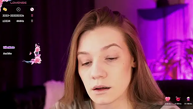 Snapshot of Vanessa__Lui chatting on 02-24-26, 04:08 Vanessa Lui online show from 02-24-26, 04:08