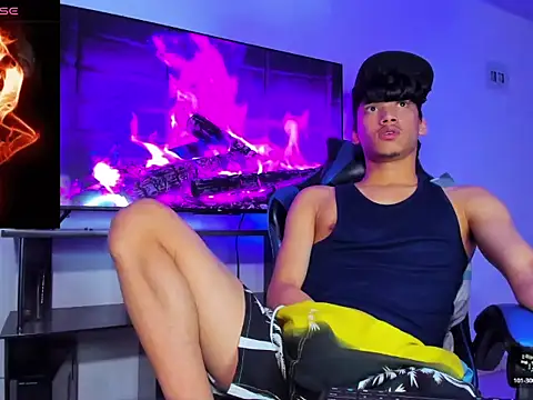 Lyam Russo online show from 03-10-26, 06:28