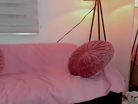 yourlollypetite online show from 03-11-26, 01:54