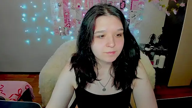 Snapshot of Kate_Acid chatting on 02-20-26, 12:07 Kate Acid online show from 02-20-26, 12:07