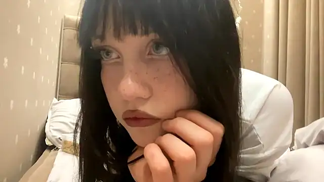 RachaelHrycko online show from 02-20-26, 09:06