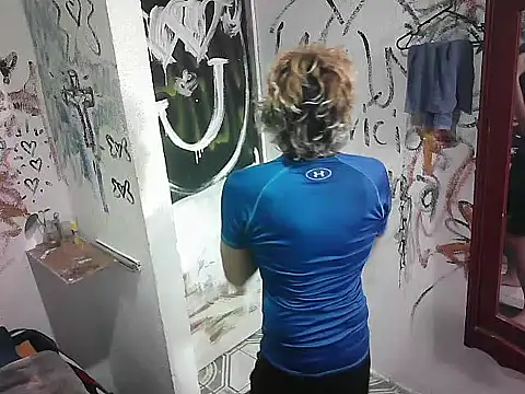 AntonBoyToy online show from 07-11-26, 01:06