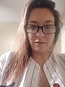 MissBella0969 online show from 03-10-26, 02:10