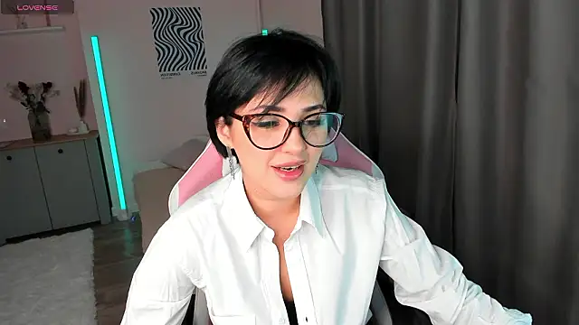 Mary Rice online show from 03-20-26, 01:17