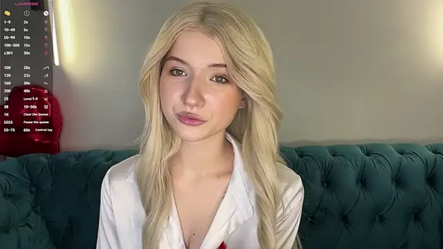 PrincessSwelgart online show from 05-18-26, 03:06