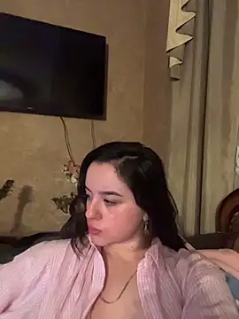 Snapshot of Baby_doll7777 chatting on 02-25-26, 08:08 Baby doll7777 online show from 02-25-26, 08:08