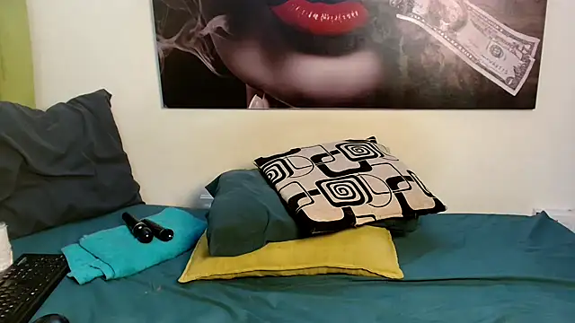 CLEO-001 online show from 04-30-26, 05:42
