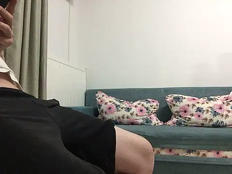 Snapshot of Scarbau chatting on 06-01-26, 09:36 Scarbau online show from 06-01-26, 09:36