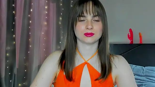 Snapshot of megann_fox2 chatting on 04-22-26, 01:18 megann fox2 online show from 04-22-26, 01:18