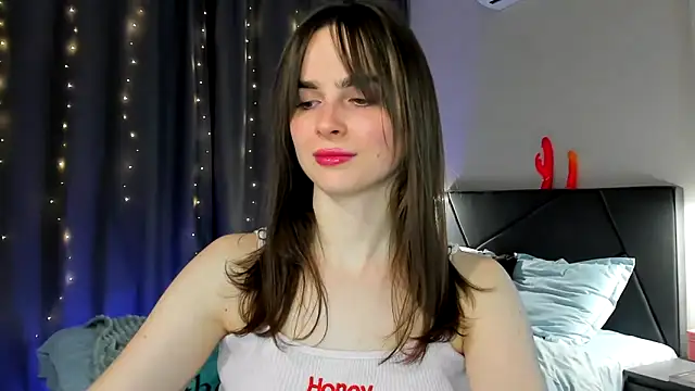 megann fox2 online show from 03-04-26, 06:37