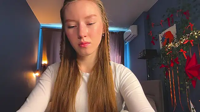 Anna Kare online show from 03-08-26, 07:33