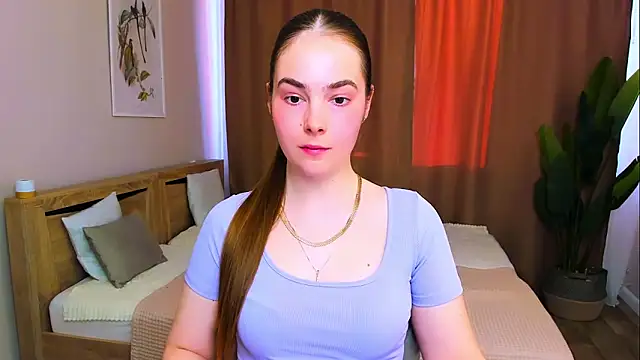 Maddy Wood  online show from 04-19-26, 04:52