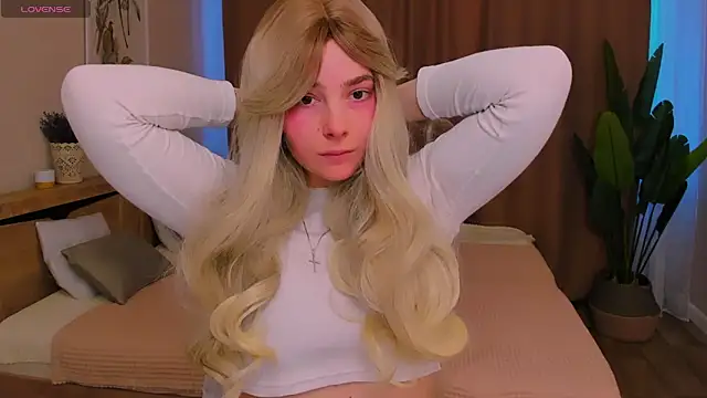 Maddy Wood  online show from 02-20-26, 03:03