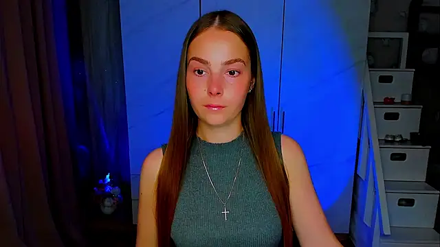 Snapshot of Maddy_Wood_ chatting on 07-12-26, 04:41 Maddy Wood online show from 07-12-26, 04:41