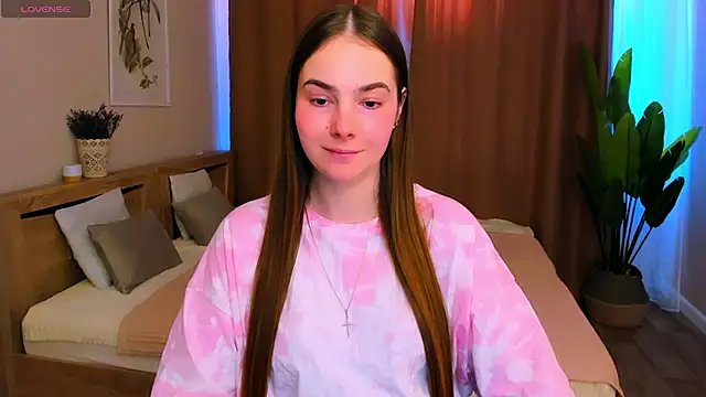 Maddy Wood  online show from 03-09-26, 02:31