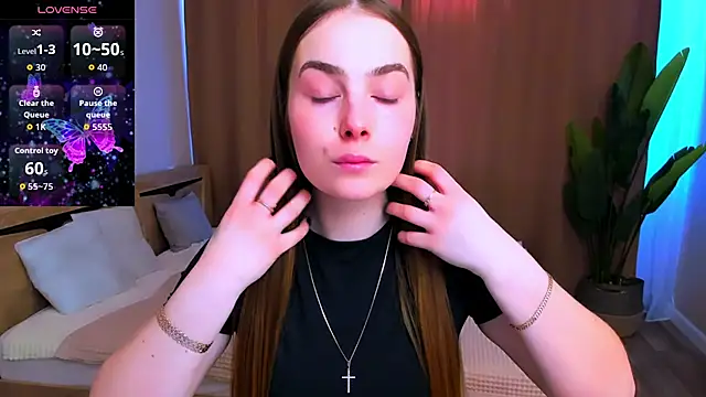 Maddy Wood  online show from 03-18-26, 02:52