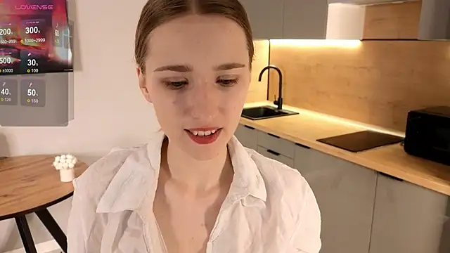 AshleyyJones online show from 04-30-26, 02:13