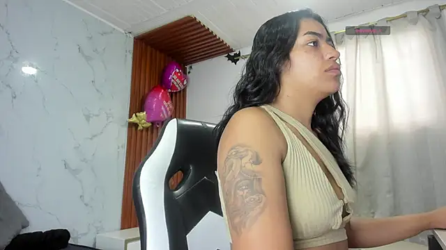 adhara  messY online show from 04-17-26, 02:09