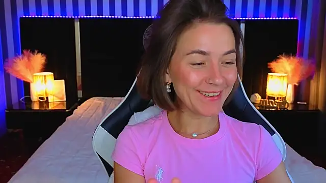 Snapshot of GracefulMichelle chatting on 07-05-26, 04:19 GracefulMichelle online show from 07-05-26, 04:19