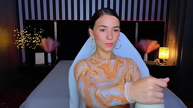 Snapshot of GracefulMichelle chatting on 06-29-26, 07:13 GracefulMichelle online show from 06-29-26, 07:13