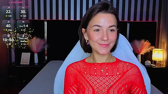 Snapshot of GracefulMichelle chatting on 06-19-26, 07:41 GracefulMichelle online show from 06-19-26, 07:41
