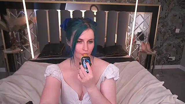 AlisaGracee online show from 07-05-26, 04:19
