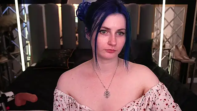AlisaGracee online show from 07-07-26, 06:47