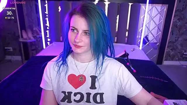 AlisaGracee online show from 06-01-26, 05:40