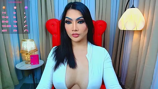 Laureen Hilton online show from 06-08-26, 11:22