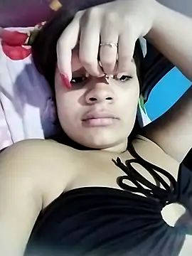 Snapshot of SiaFoxx_ chatting on 02-27-26, 01:50 SiaFoxx online show from 02-27-26, 01:50