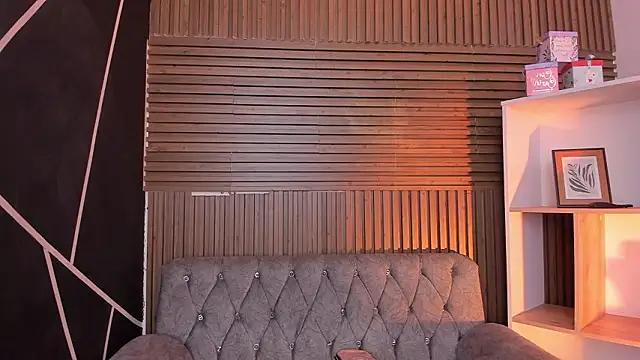 Snapshot of SiaFoxx_ chatting on 02-28-26, 05:40 SiaFoxx online show from 02-28-26, 05:40