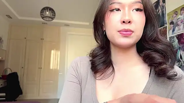 HannaOreo online show from 04-21-26, 08:21