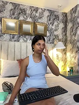 AnnaLoren  online show from 03-25-26, 11:53