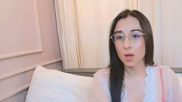 Snapshot of Dorothy_valerisse chatting on 02-25-26, 05:46 Dorothy valerisse online show from 02-25-26, 05:46