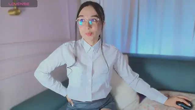 Dorothy valerisse online show from 04-10-26, 10:33