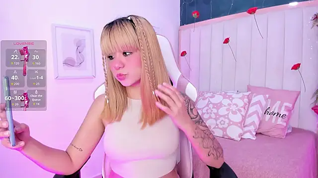 Fiorella sweet online show from 03-11-26, 07:41