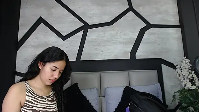 SilkNyx online show from 03-01-26, 01:55