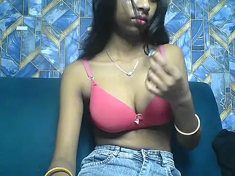 Rani1993 online show from 03-28-26, 05:14