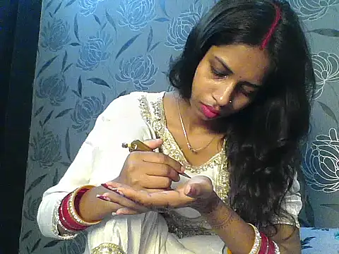 Rani1993 online show from 03-12-26, 08:24