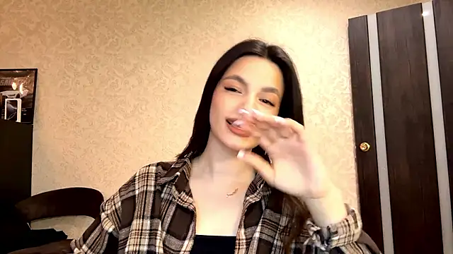 Kosandra k online show from 03-15-26, 02:24