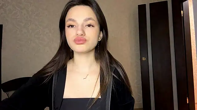 Kosandra k online show from 03-27-26, 03:35