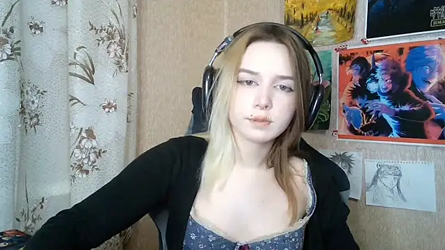 MilaTyan online show from 04-30-26, 08:57
