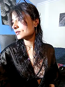 Lili  Clan online show from 04-16-26, 06:08