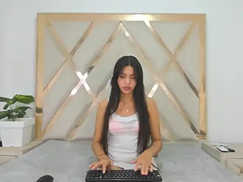 Carlotaasm online show from 03-07-26, 04:41