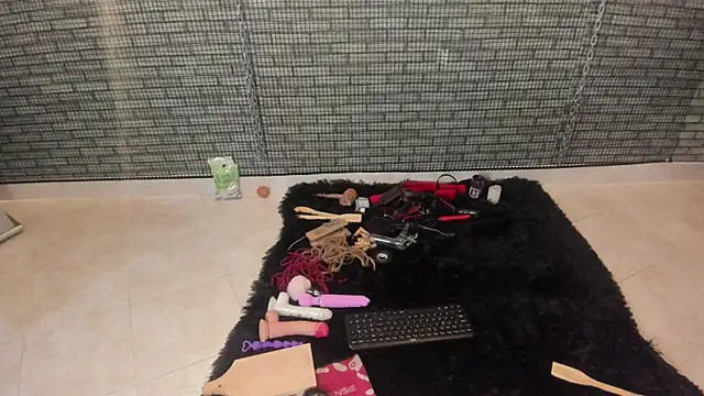 hillary bigbutt online show from 04-19-26, 11:55