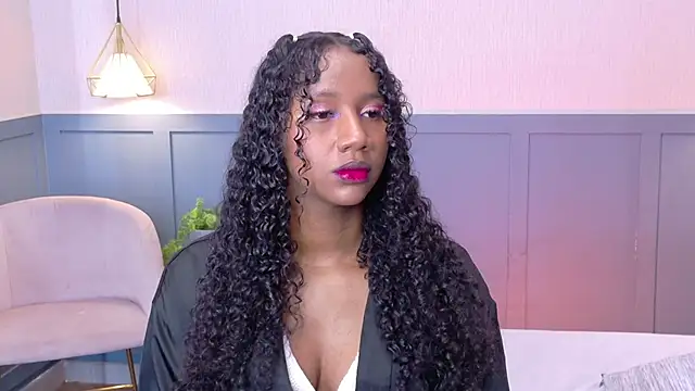 Snapshot of Chloe-Rose- chatting on 02-24-26, 03:18 Chloe-Rose- online show from 02-24-26, 03:18