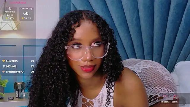 Chloe-Rose- online show from 06-05-26, 06:52