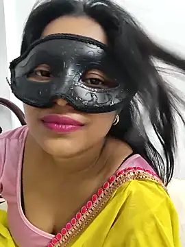 Cute-aryaa online show from 04-27-26, 03:32