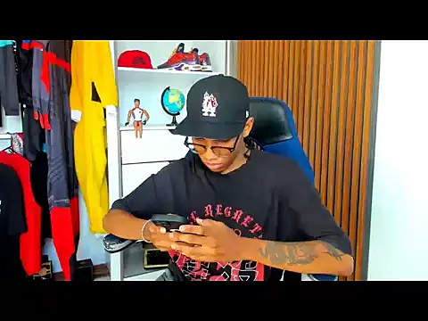 Snapshot of yandi_hot chatting on 02-23-26, 02:17 yandi hot online show from 02-23-26, 02:17