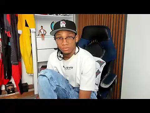 Snapshot of yandi_hot chatting on 02-25-26, 01:55 yandi hot online show from 02-25-26, 01:55